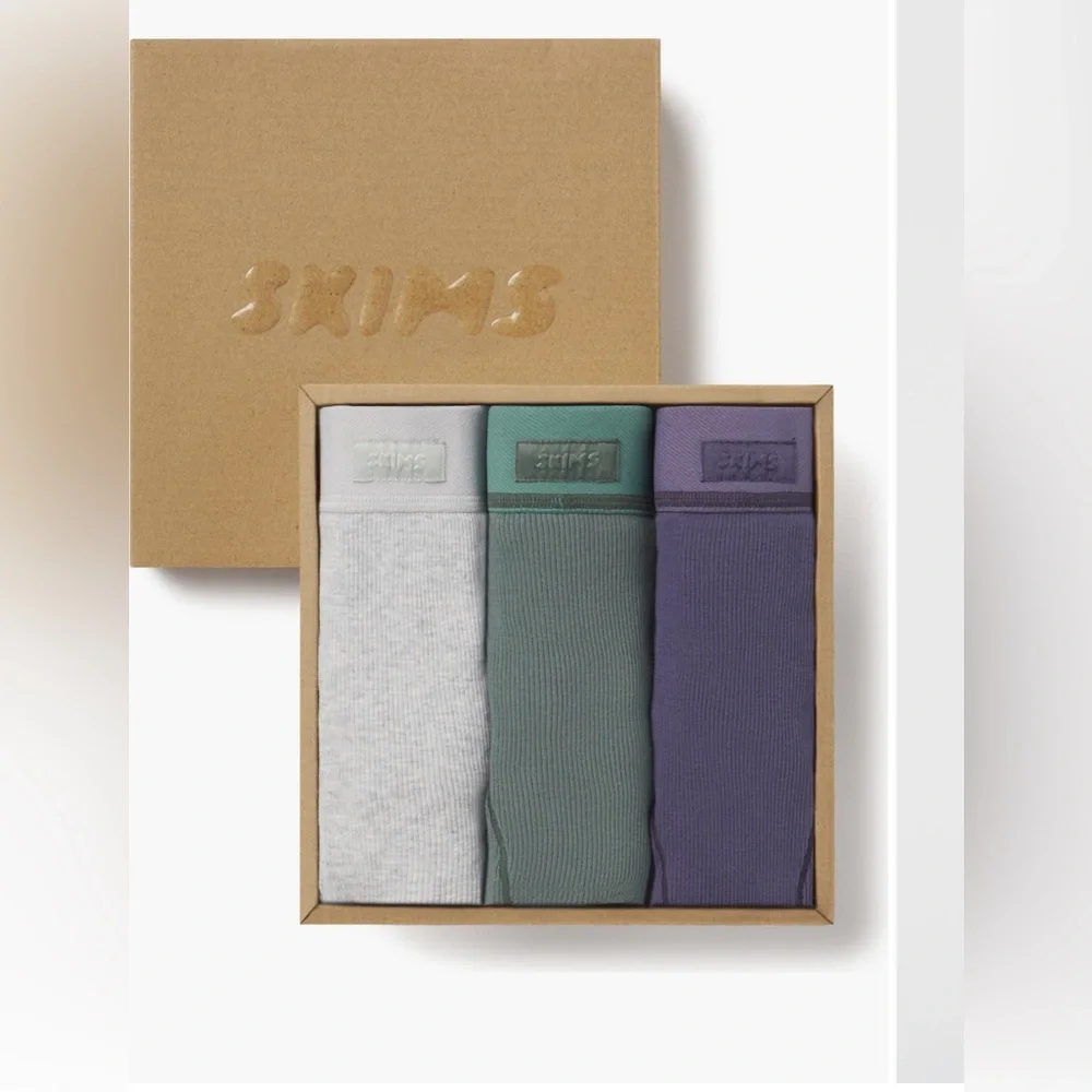 Skims 3-Pack Cotton Rib Boxers in Malachite - Picture 2 of 16